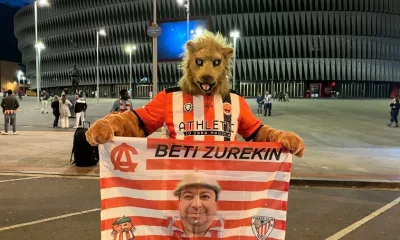Emotivo Homenaje A Mikel Urkizu Queremos Que Este Presente En Cada Partido Del Athletic