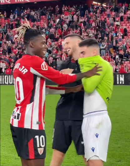 Indignacion En La Aficion De La Real Barrenetxea Rie Con Rivales Tras Derrota En El Derbi