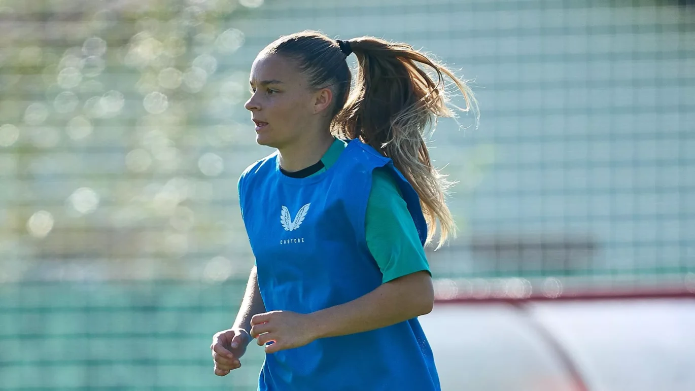 Sara Ortega Baja Por Contusion Se Pierde El Partido Ante Madrid Cff