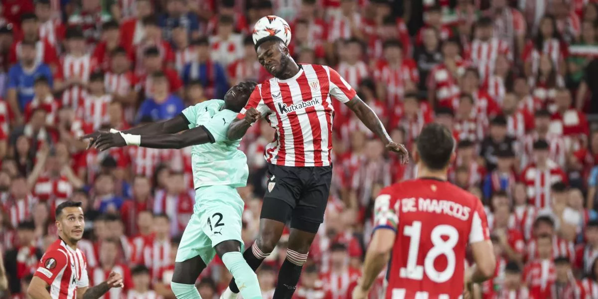 Unai Simon Regresa Como Titular En El Athletic Ante Elfsborg En San Mames