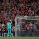 Unai Simon Regresa Triunfante Ame Falta Rodaje Para Ser El De La Pasada Temporada