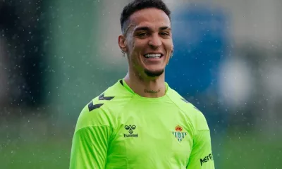 Antony Debuta Con El Betis En El Duelo Clave Contra El Athletic Club