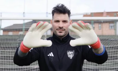 El Portero Iago Herrerin Cuando Paras De Repente Estas Gordo