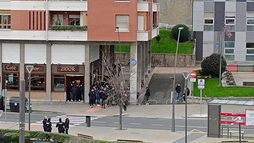 La Ertzaintza Retiene A Ultras Del Leganes Antes Del Partido Con El Athletic