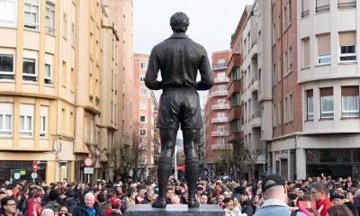 La Estatua De Iribar Cobra Vida Con Ia Y Emociona A La Aficion Del Athletic