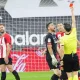 La Unica Expulsion De Unai Simon Con El Athletic En Un Duelo Clave