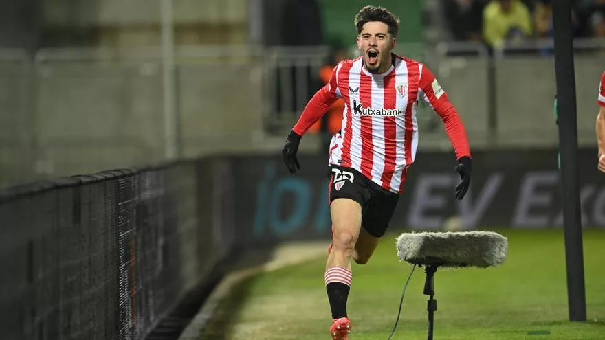 Nico Serrano Se Marcha Al Sporting De Gijon En El Cierre Del Mercado Invernal