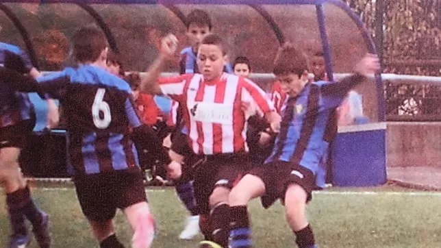 El Athletic Club Abraza A Sannadi Voy A Morir Por Esta Camiseta