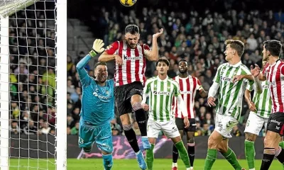 El Athletic Logra Un Empate En El Villamarin Gracias A Dos Corners De Berenguer