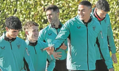 El Athletic Se Centra En El Futbol Mientras Se Debate La Grada De Animacion