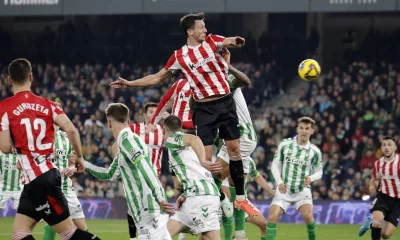 El Betis Empata 2 2 Con El Athletic Errores Que Frenan Su Avance