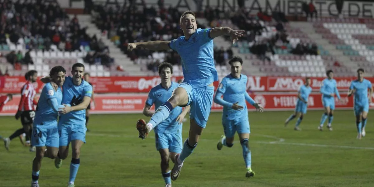 El Bilbao Athletic Se Afianza En La Tabla Tras Vencer Al Zamora 0 2