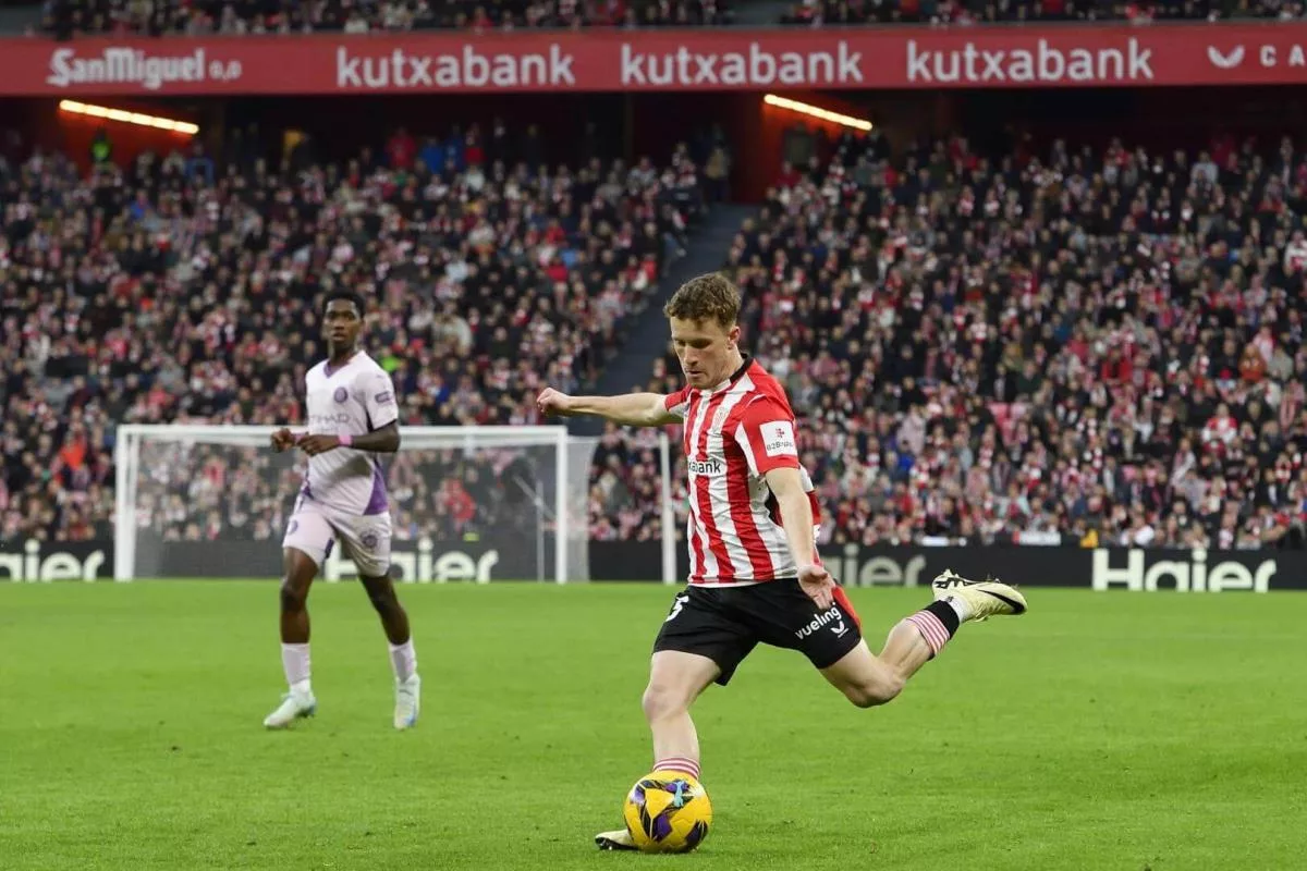 El Danok Bat Celebra El Debut De Endika Bujan Con El Athletic Club