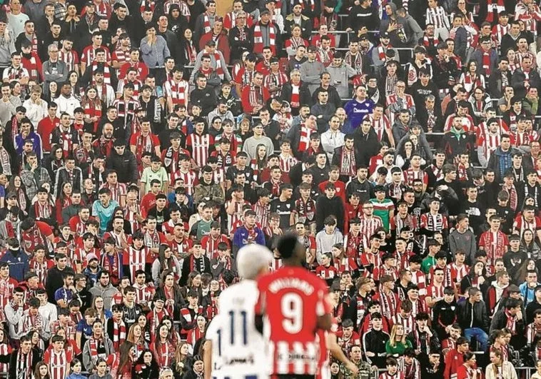 El Juicio De Un Expulsado Del Athletic Revela Tensiones En La Aficion