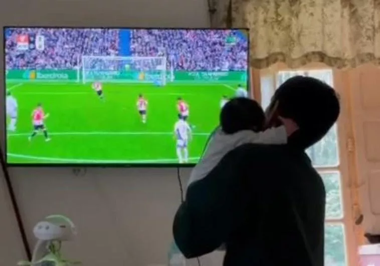 El Llanto De Un Bebe Y La Pasion Por El Athletic Club En Un Emotivo Partido