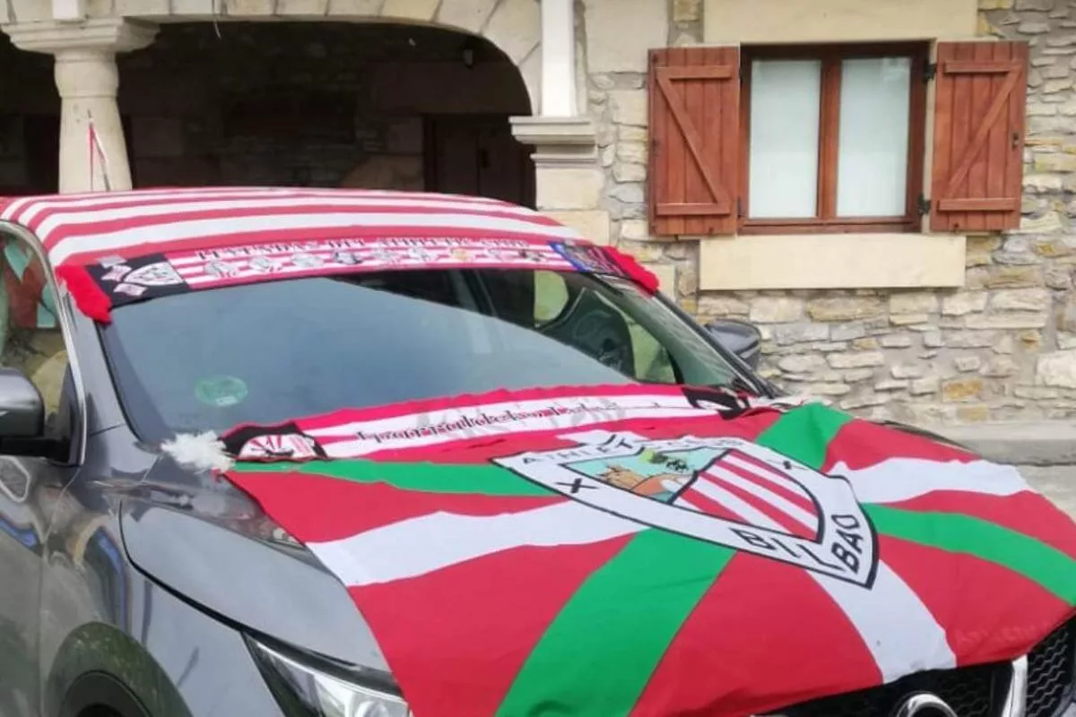 Hermanamiento De Penas Del Athletic Fiesta Y Emocion Antes De La Final