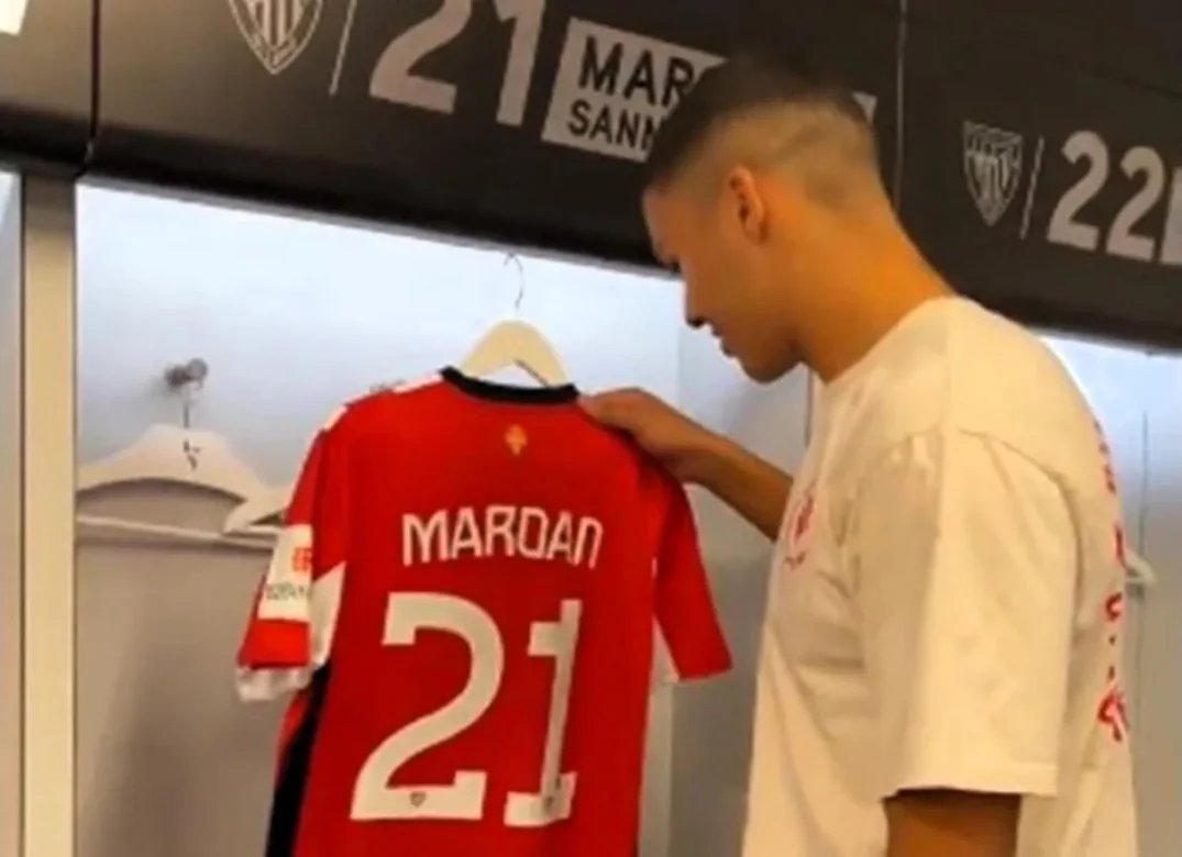 Maroan Sannadi Alucina Con El Vestuario Del Athletic Es Precioso Que Locura