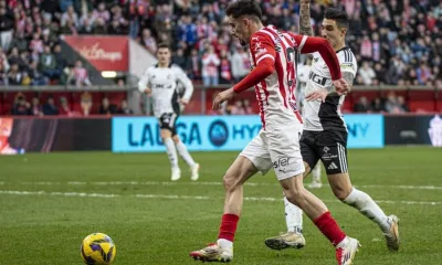Nico Serrano Brilla En Su Debut Con El Sporting Y Asiste En La Victoria