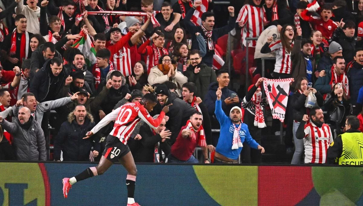 Nico Williams Se Reintegra Al Athletic Club Mientras El Liverpool Acecha