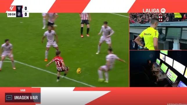 Polemica En El Athletic Girona Mismo Fallo Que En El Derbi
