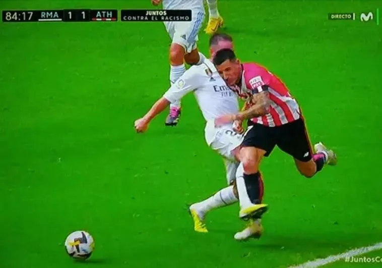 Uriarte Responde Al Madrid Carvajal Rompio El Perone A Yuri Y Solo Amarilla