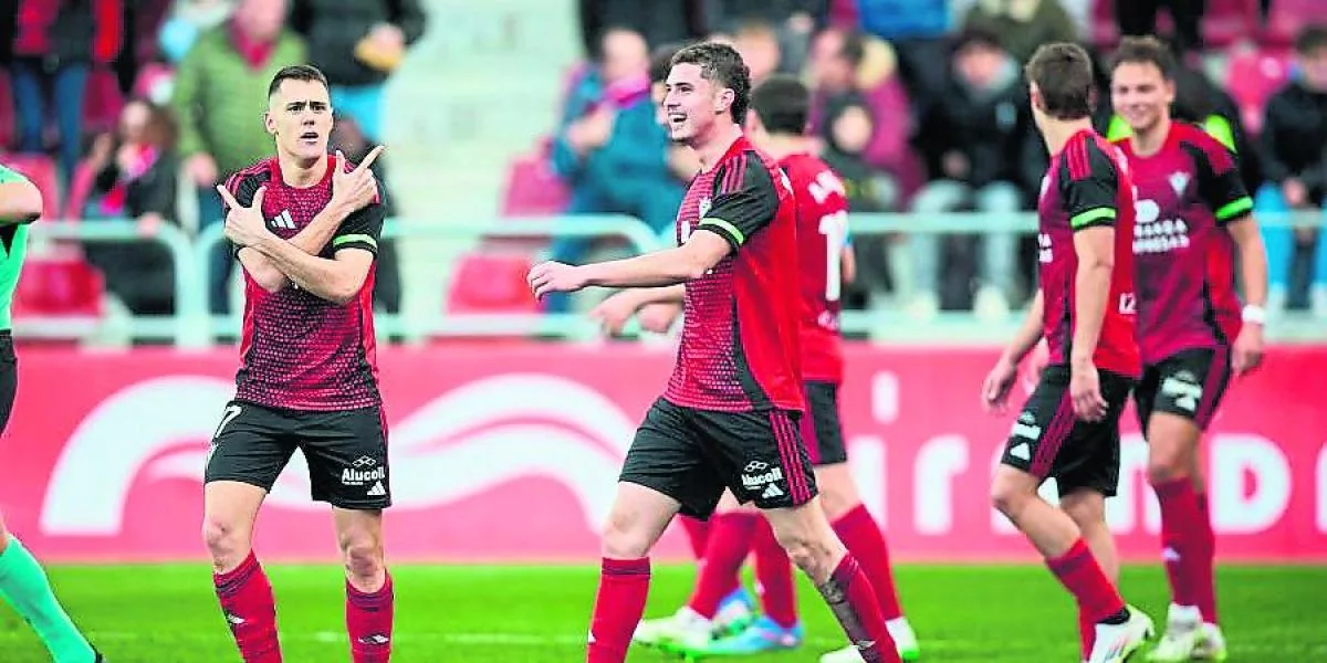 Urko Izeta Brilla En El Mirandes Con 7 Goles Y Suena Con El Athletic Club