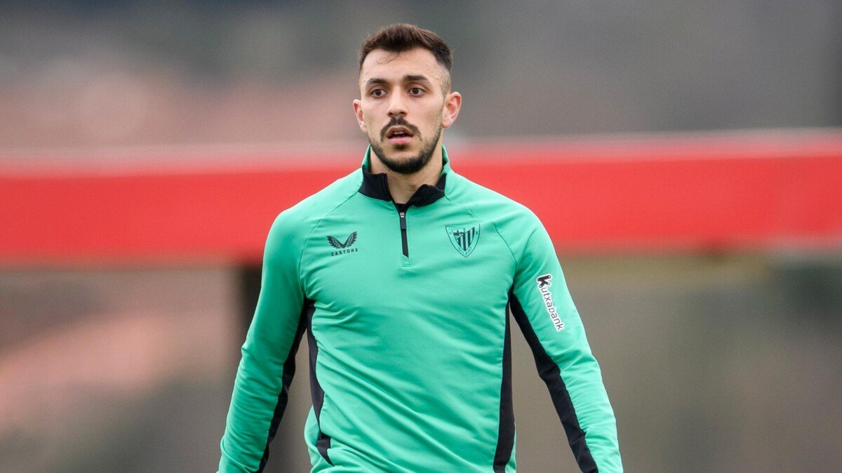 Aitor Paredes Baja En El Athletic Club Por Lesion Ante El Sevilla Fc