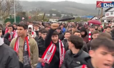 Alienta La Aficion Del Athletic En Lezama Antes De La Final Contra La Roma
