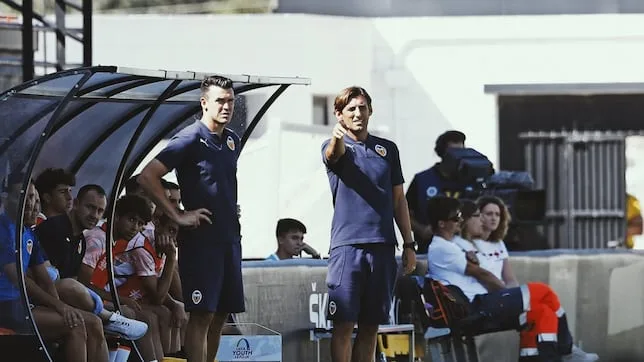 Angulo Destaca La Adaptacion De Ranieri Y El Potencial Del Athletic Club