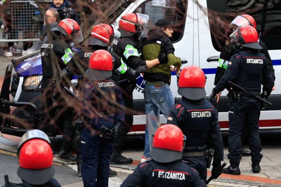 Athletic Club Enfrenta Nueva Sancion Por Incidentes En San Mames