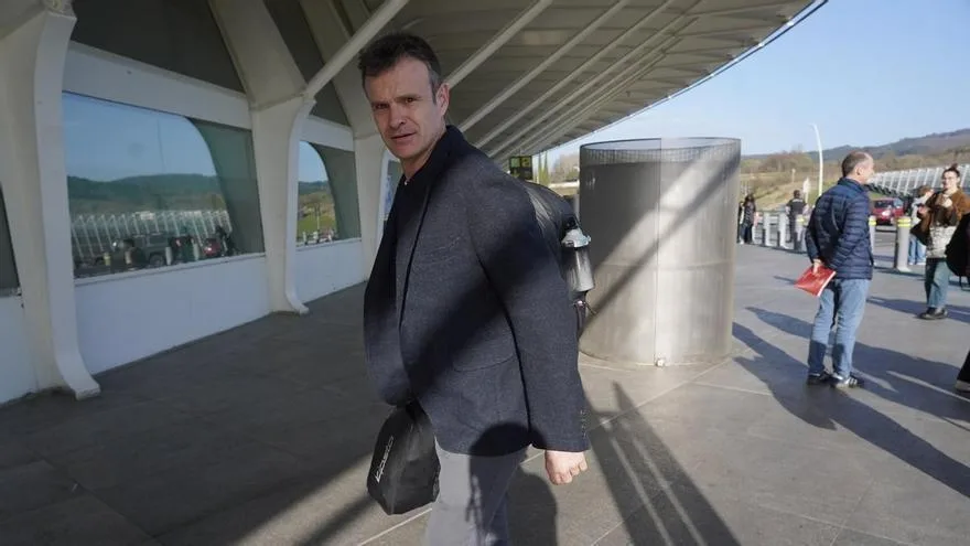 Athletic Espera Respuesta De Inigo Cabacas Tras Reunion Clave En San Mames