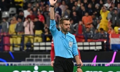 Clement Turpin El Arbitro Que Sonrie A La Roma Ante El Athletic Club