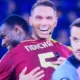 El Abrazo Entre Ndicka Y El Arbitro Desata La Ira De La Aficion Del Athletic