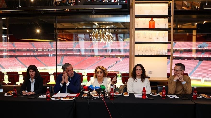El Athletic Club Impulsa El Arbitraje Masculino En La Liga F