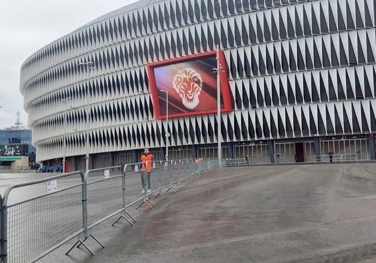 El Recorrido De Los Aficionados De La Roma Hacia San Mames Explicado
