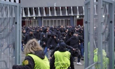 Fallo En El Sistema De Seguridad Provoca Caos En San Mames Antes Del Partido