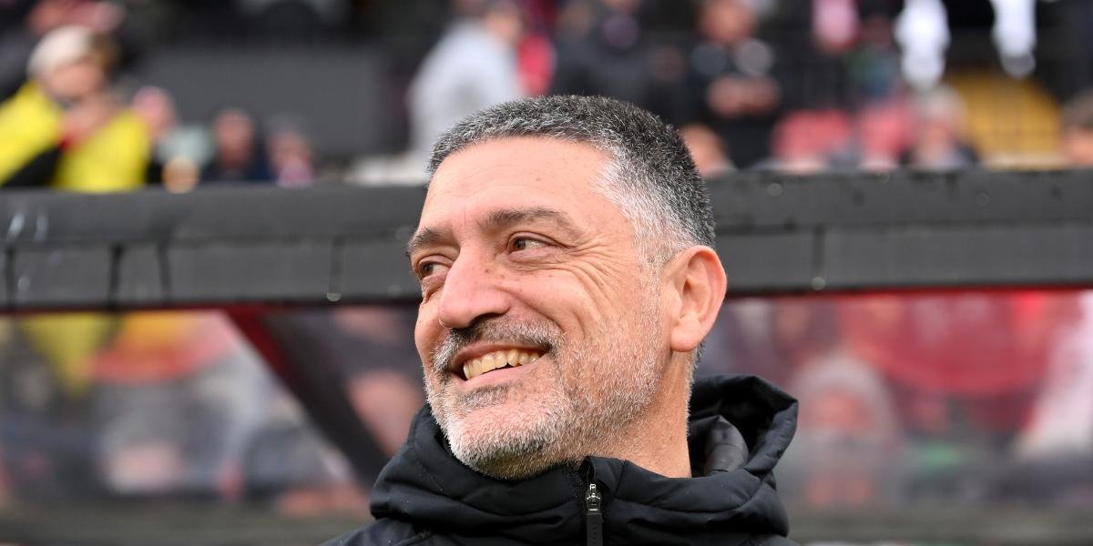 Garcia Pimienta Sorprende Con Novedades En La Lista Ante El Athletic Club