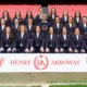 Henry Arroway Viste Al Athletic Club Femenino Con Elegancia Y Estilo