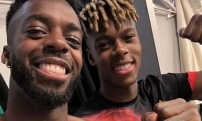 Inaki Williams Celebra La Victoria Del Athletic Con Su Hermano Nico