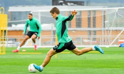 Inigo Ruiz De Galarreta Sufre Lesion Y Se Entrena En Lezama