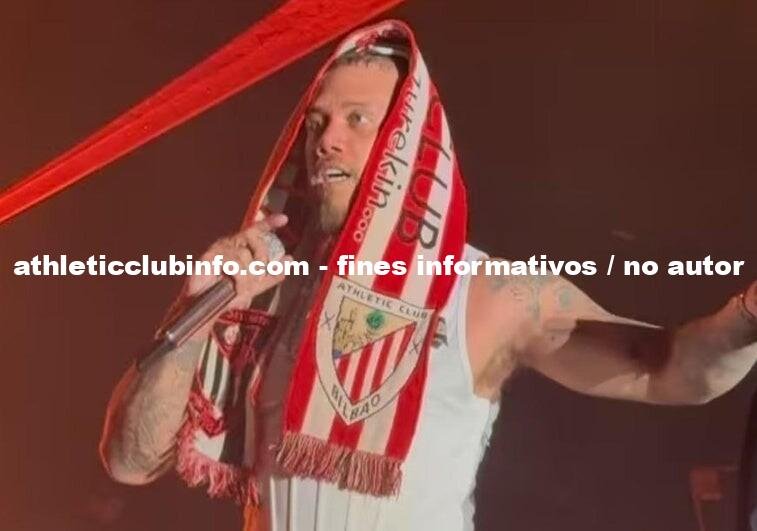 Jhay Cortez Deslumbra En Barcelona Con La Bufanda Del Athletic Club