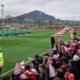 La Aficion Del Athletic Club Une Fuerzas En Lezama Antes Del Gran Partido