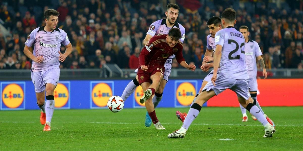 Mas De 2000 Romanos Apoyaran A La Roma En San Mames Contra El Athletic