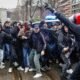 Retraso En Traslado De Hinchas De La Roma Provoca Incidentes En Bilbao