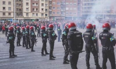 Uefa Sanciona Al Athletic Por Incidentes Violentos En San Mames