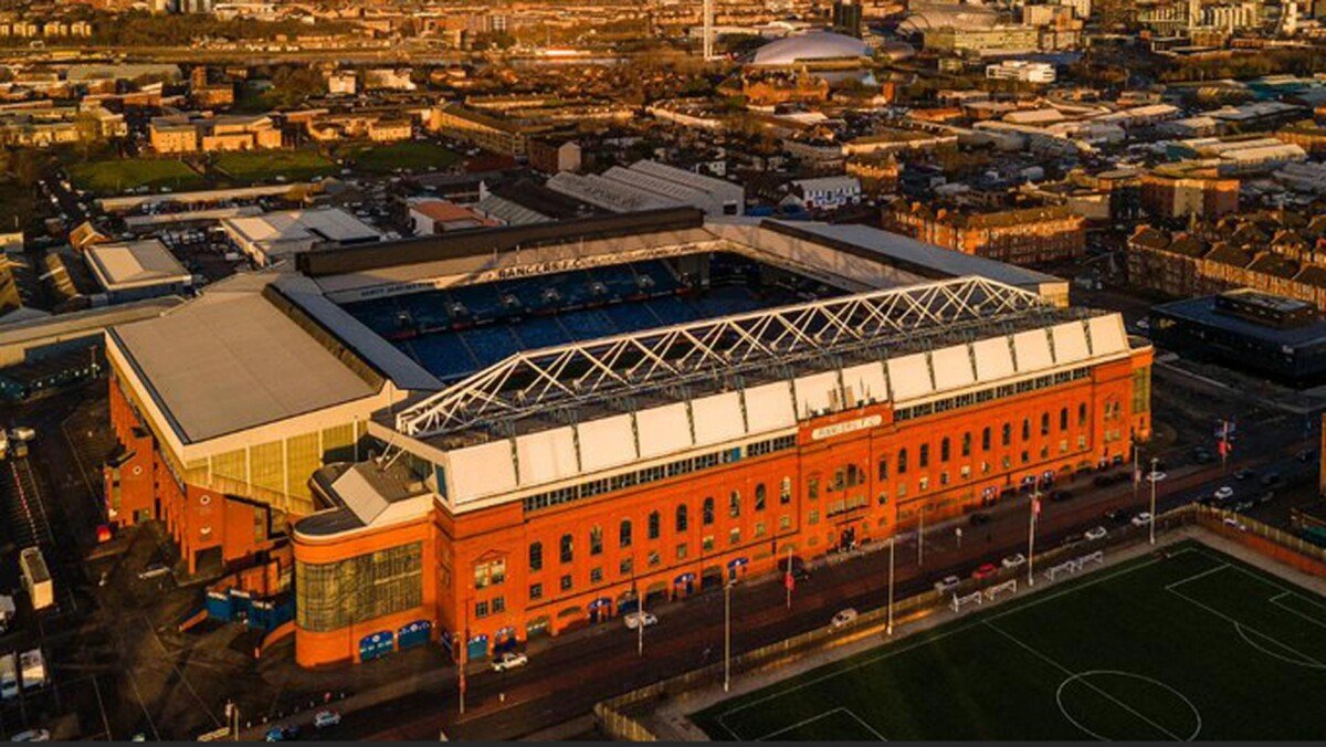 Viaja A Glasgow Con El Athletic Club Y Disfruta Del Partido Europeo