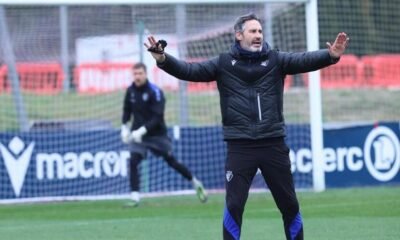 Vicente Moreno Se Aferra A La Permanencia En Osasuna Ante El Athletic
