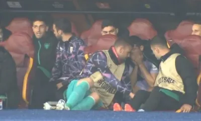Vivian Se Desmorona En El Banquillo Tras Su Lesion En Roma