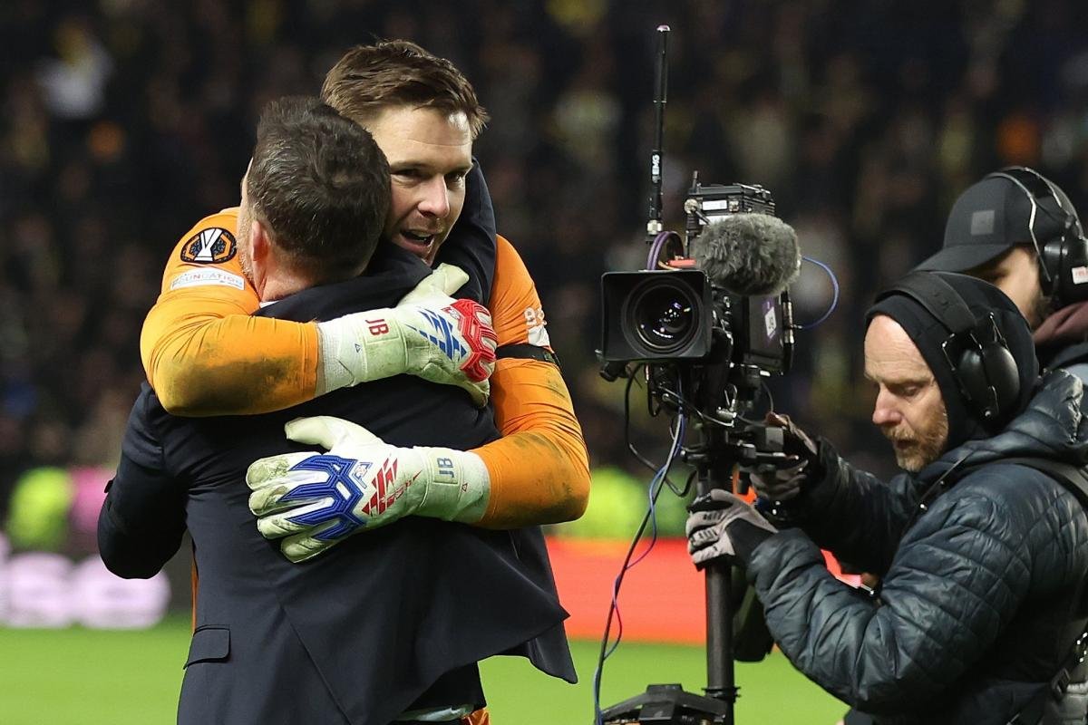 Butland Y Ferguson En La Cuerda Floja Ante El Athletic Club