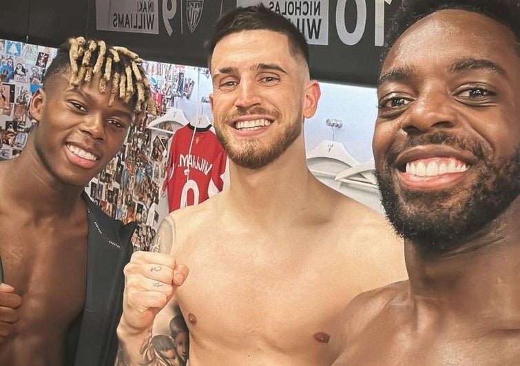 Celebra El Athletic Su Pase A Semifinales Con Un Selfie Del Tridente Wow
